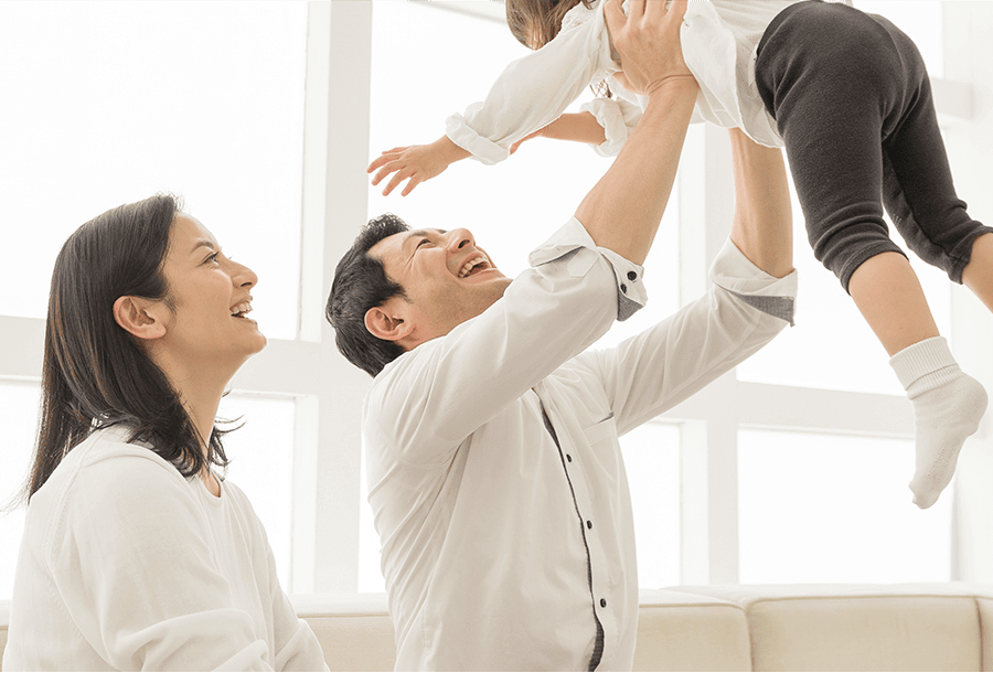 自由を楽しみ、快適な生活を歩む,享受自由,走進舒適生活。